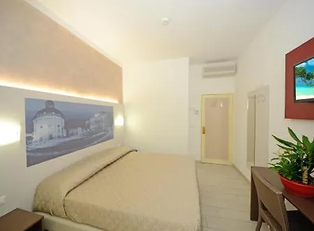 Lido Mazzini Szálloda 2*