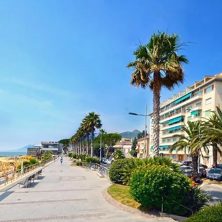 Hotel Lido Mazzini Loano