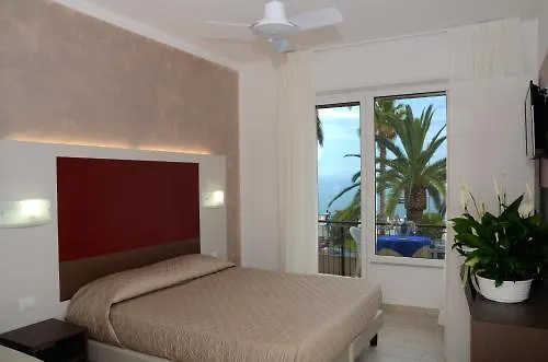 Hotel Lido Mazzini Loano