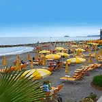 Lido Mazzini 2* 로아노