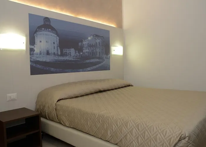 Lido Mazzini Отель Лоано