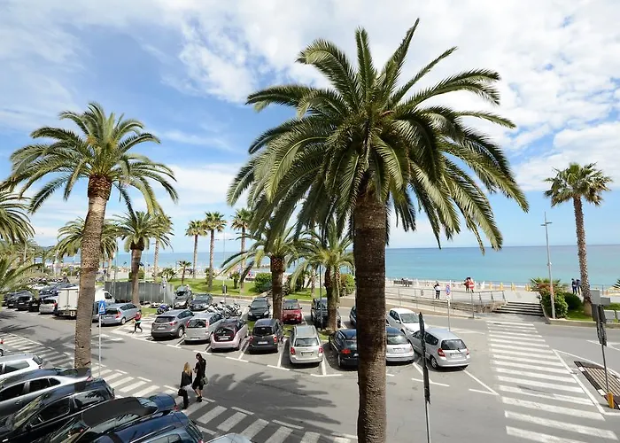 Lido Mazzini Отель 2*